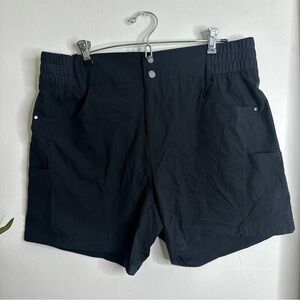 Viodia Women’s Large Black Shorts UV Block NWT